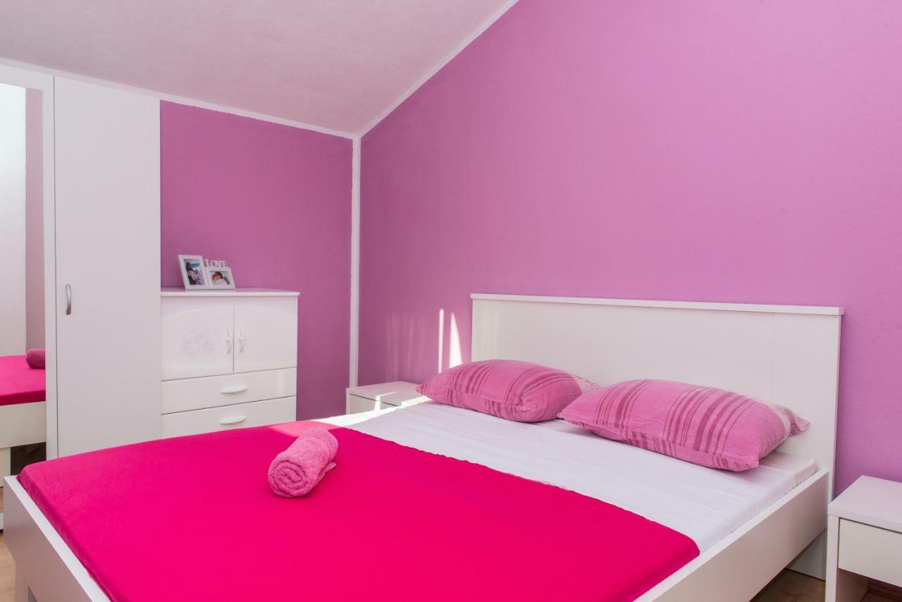Apartman Franko Apartment Grebastica Bagian luar foto