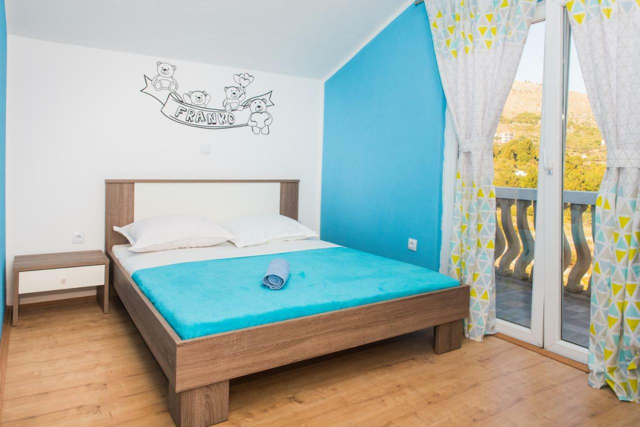Apartman Franko Apartment Grebastica Bagian luar foto