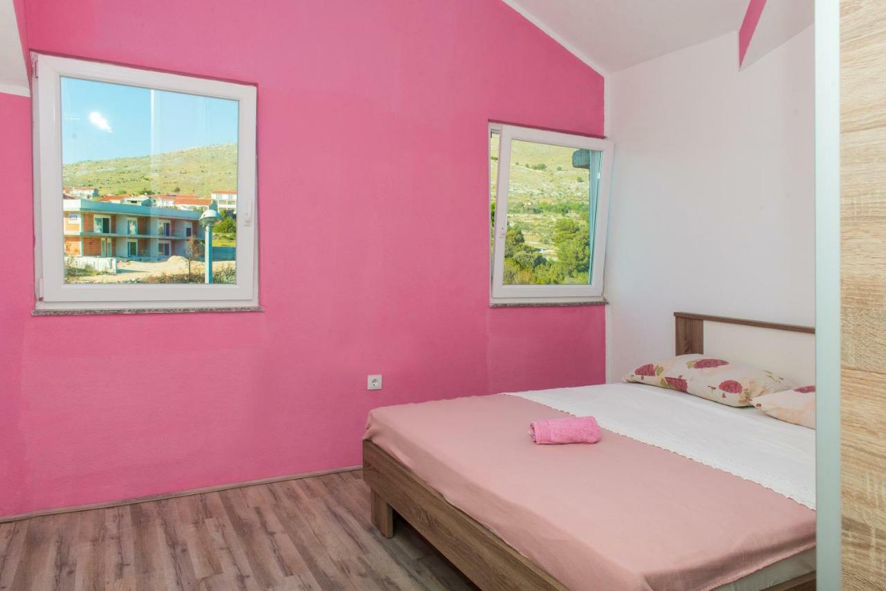 Apartman Franko Apartment Grebastica Bagian luar foto